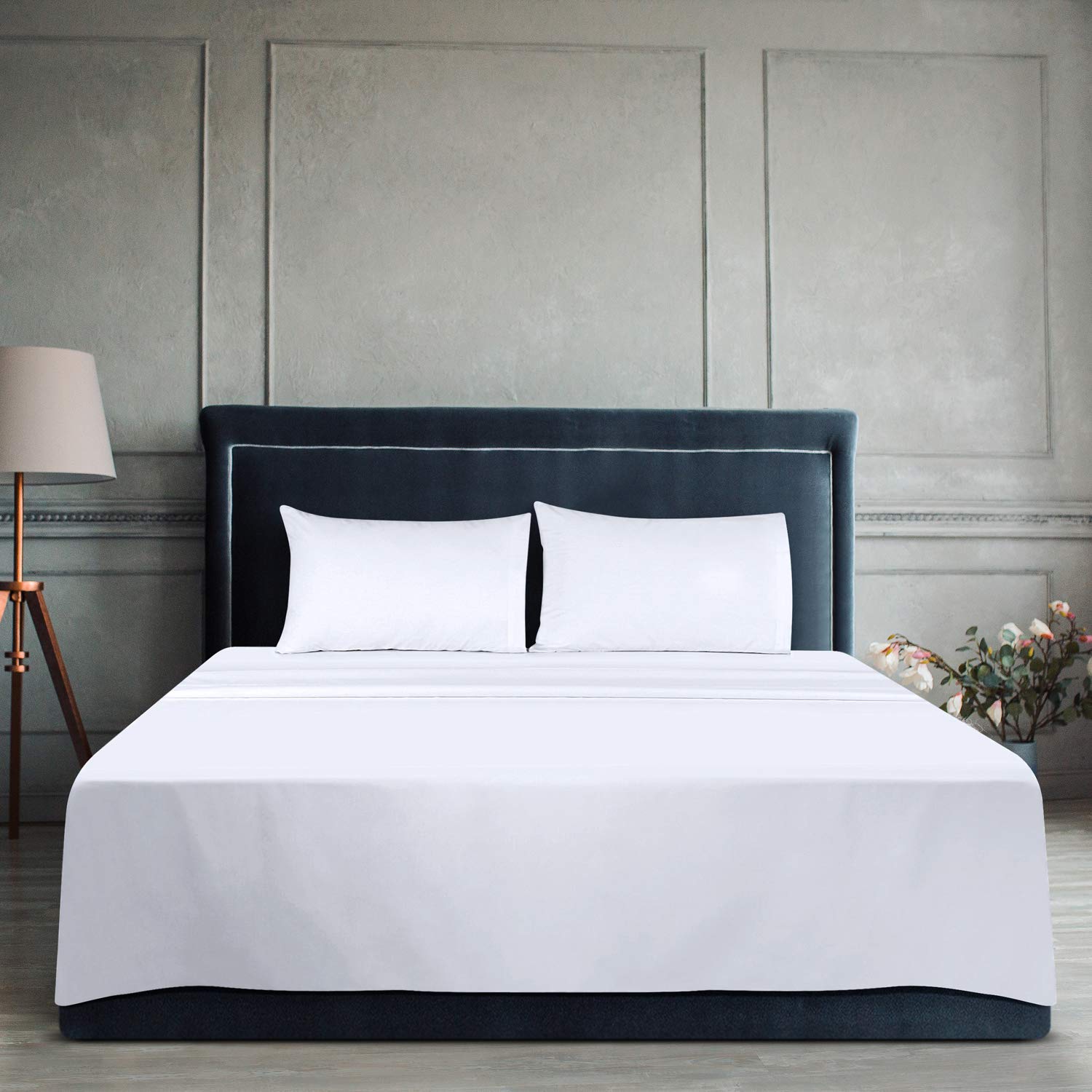 Premium Ultra-Soft White Flat Bed Sheet – Breathable & Wrinkle Resistant