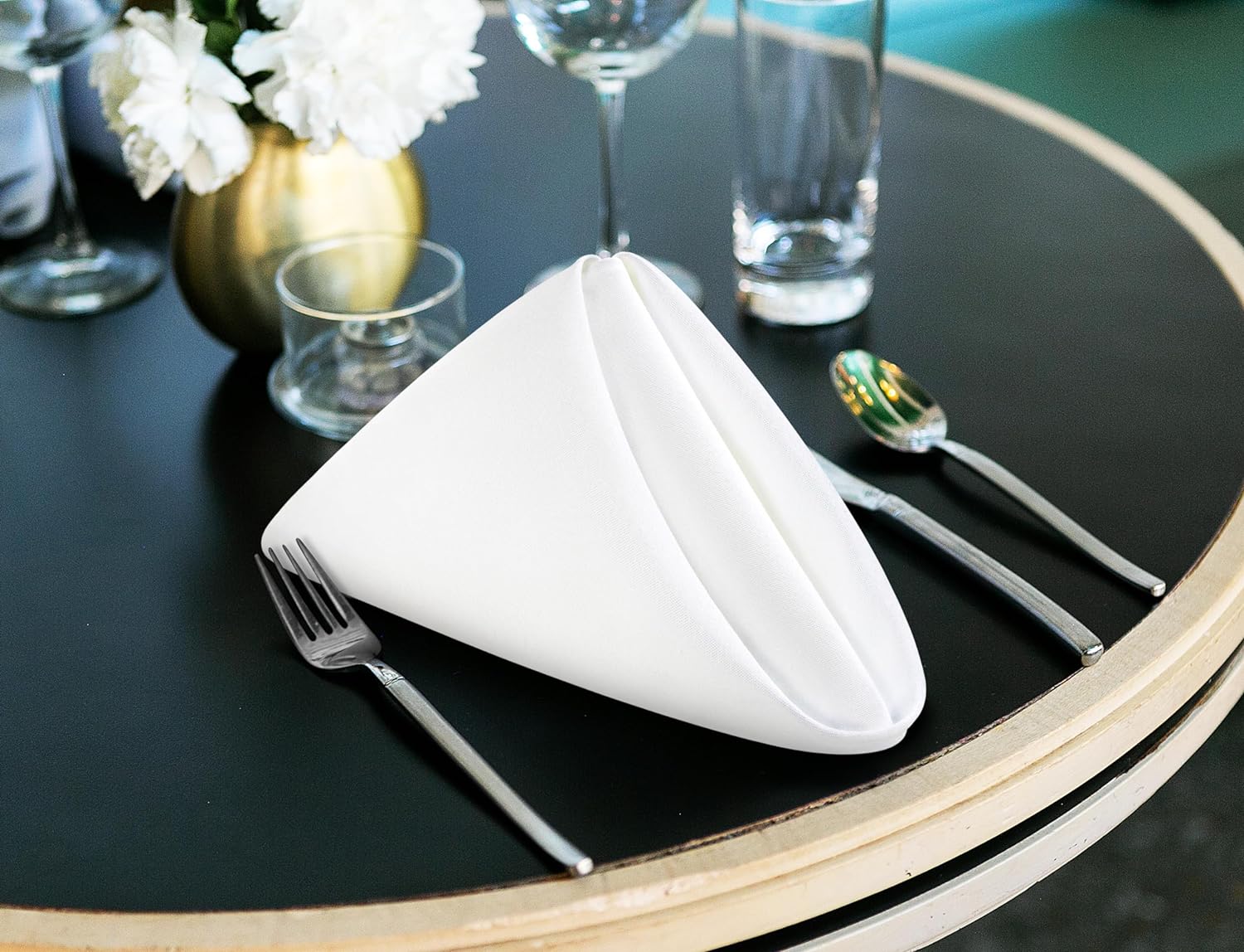 Premium Reusable White Cloth Napkins (Pack of 24)