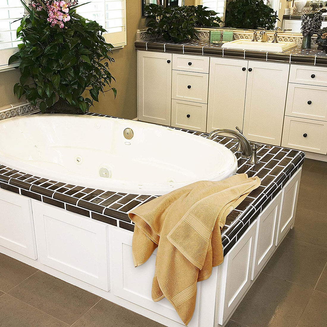 Premium Beige Cotton Bath Towels – Ultra Soft & Highly Absorbent
